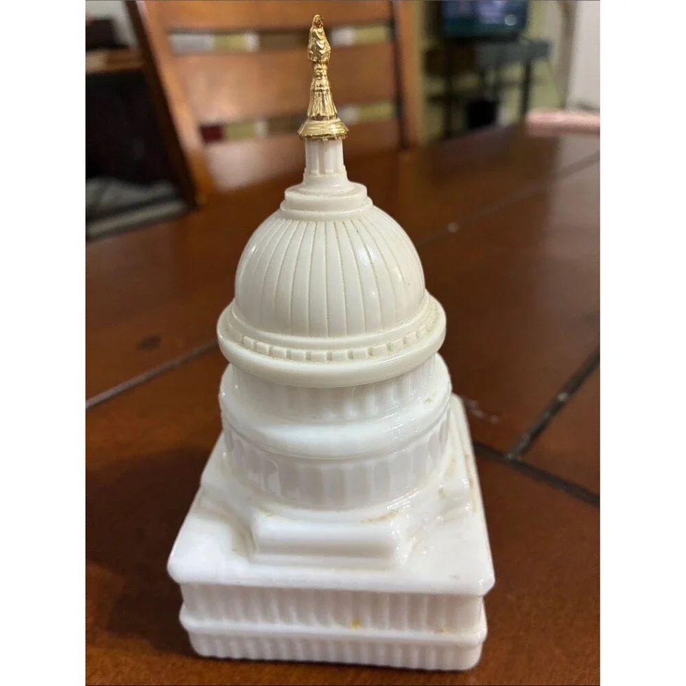 Avon “The Capitol”